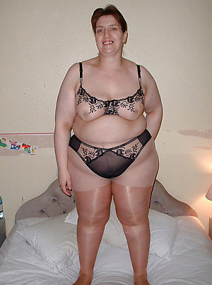 Beautiful natural ladies in lingerie