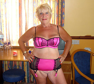 Best pics of sexy mature amateur lingerie