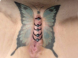 Amazing naked tattooed women