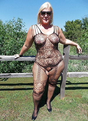 Inexperienced older mature sluts