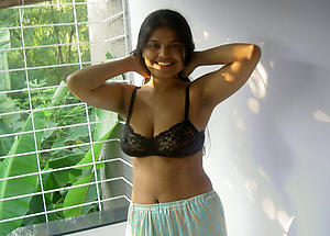 Bush-leaguer pics of  mature indian porn