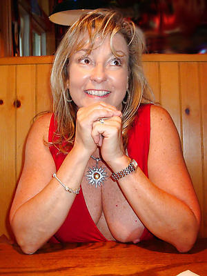 Horny grown up ladies naked photo