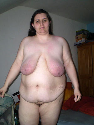 Bungling pics of long saggy mature tits