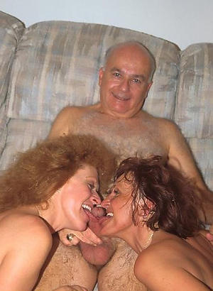 Photos of mature moms sex