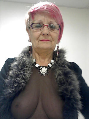 Amazing mature grandmothers naked photo