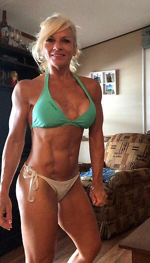 Beautiful denude muscle mature