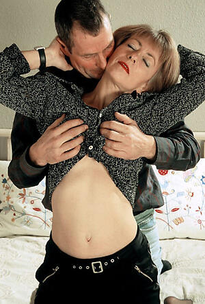 Unshod mature uk couples photo