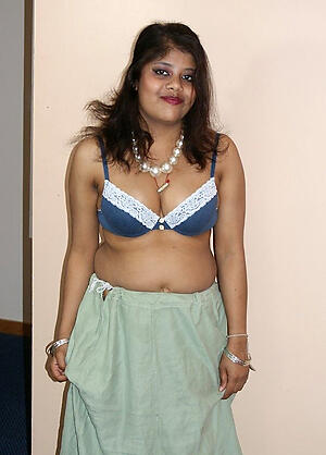 Reality nude mature indian pic