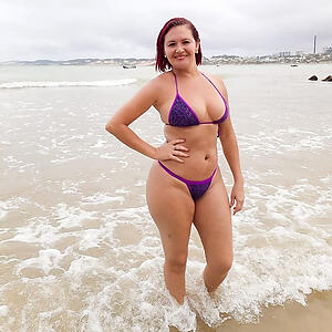 Hot mature bikini galleries