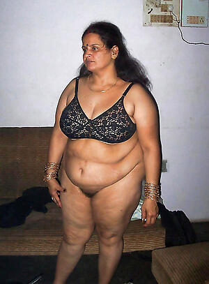 Beautiful mature indian ladies naked photo