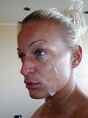 Naked mature cumshot porn pics