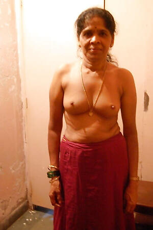 Amateur pics of mature indian milf