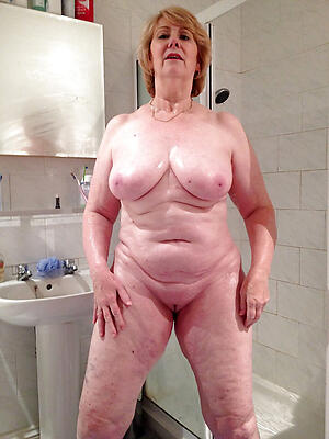 Older mature nude ladies slut pics