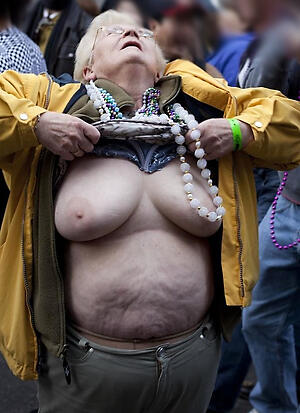 Hot XXX grandmothers floosie pics