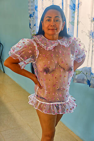 Horny filipina mature pussy porn pics