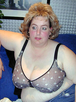 Amateur pics of horny mature on touching bra